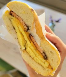 item  Bakon Egg Cheese Bagel Sandwich